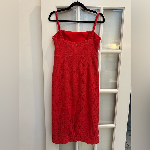 Fame and Partners The Max Midi Dress in Red Lace Sheath Chic Cocktail Size 8 Med - Picture 16 of 16